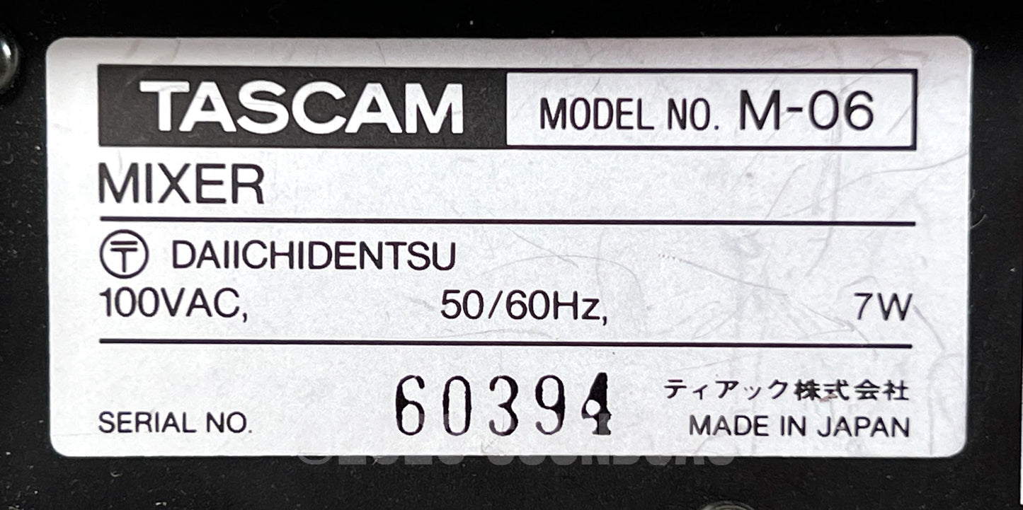 Tascam M-06 - Mint, Box