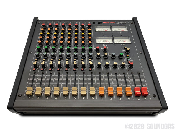 Tascam-M-208-Mixer-SN460059-