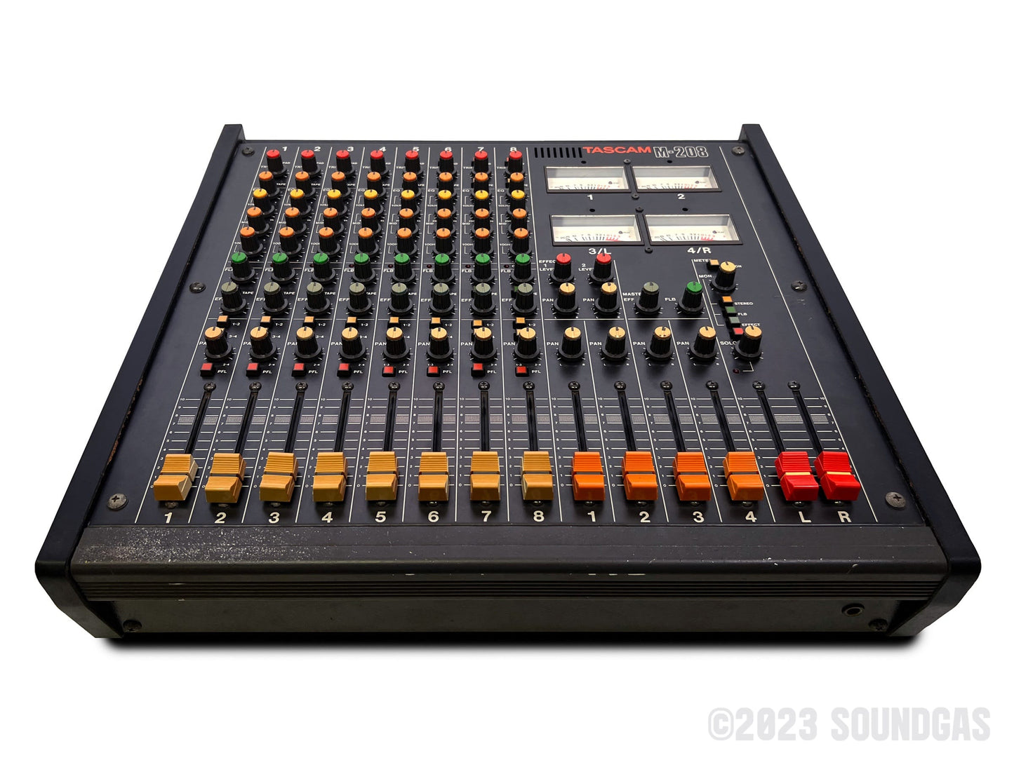 Tascam M-208 + Direct Out Mod