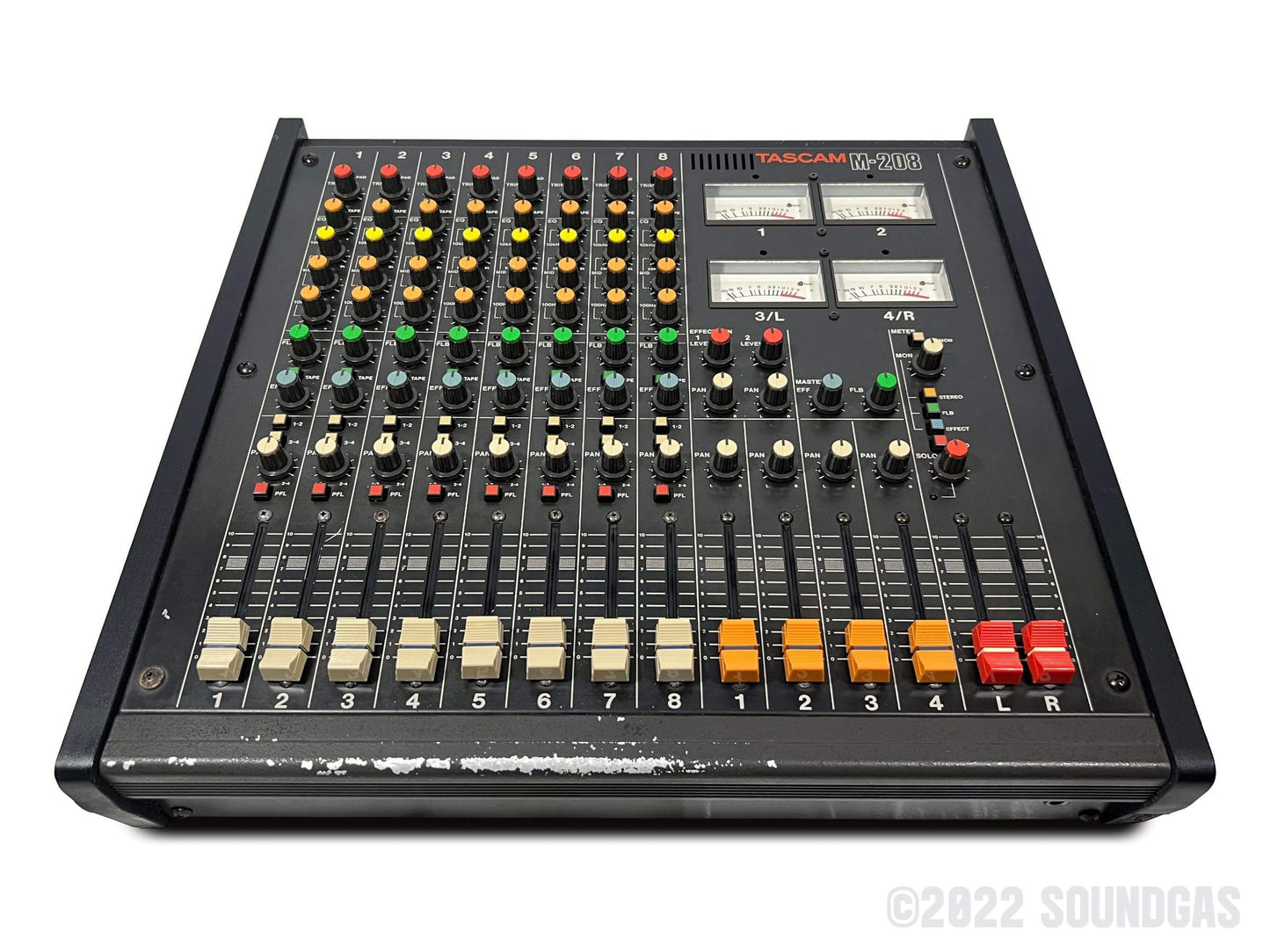 Tascam M-208 + Direct Out Mod