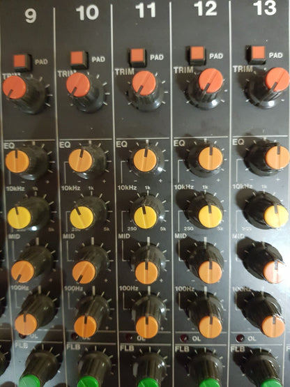 Tascam M-216