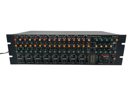 Tascam MM-200 Rack Mixer