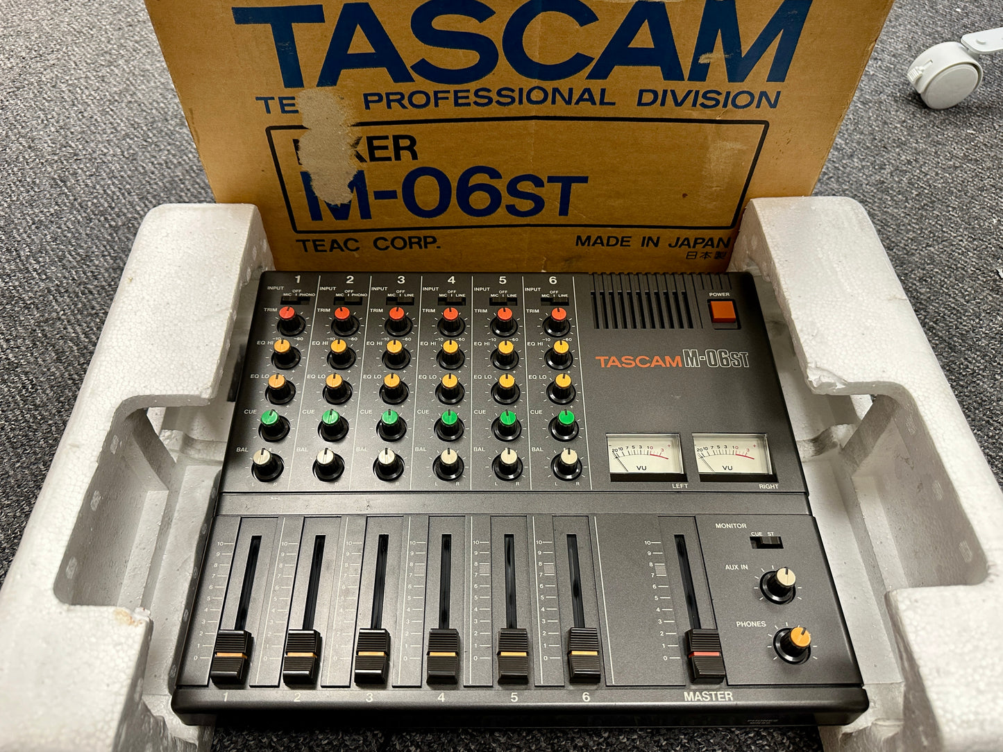 Tascam M-06ST Compact Mixer (Boxed)