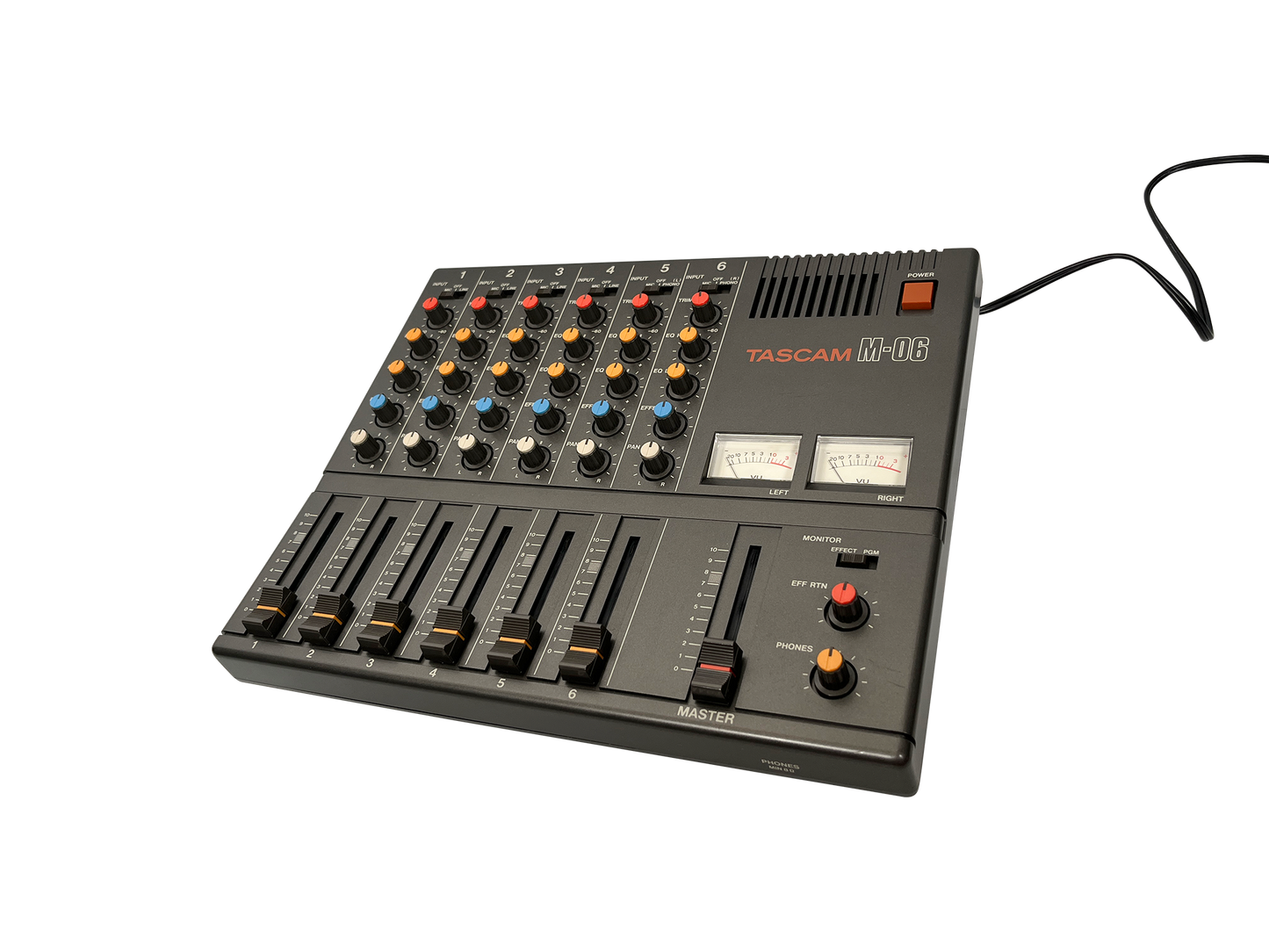 Tascam M-06 Compact Mixer