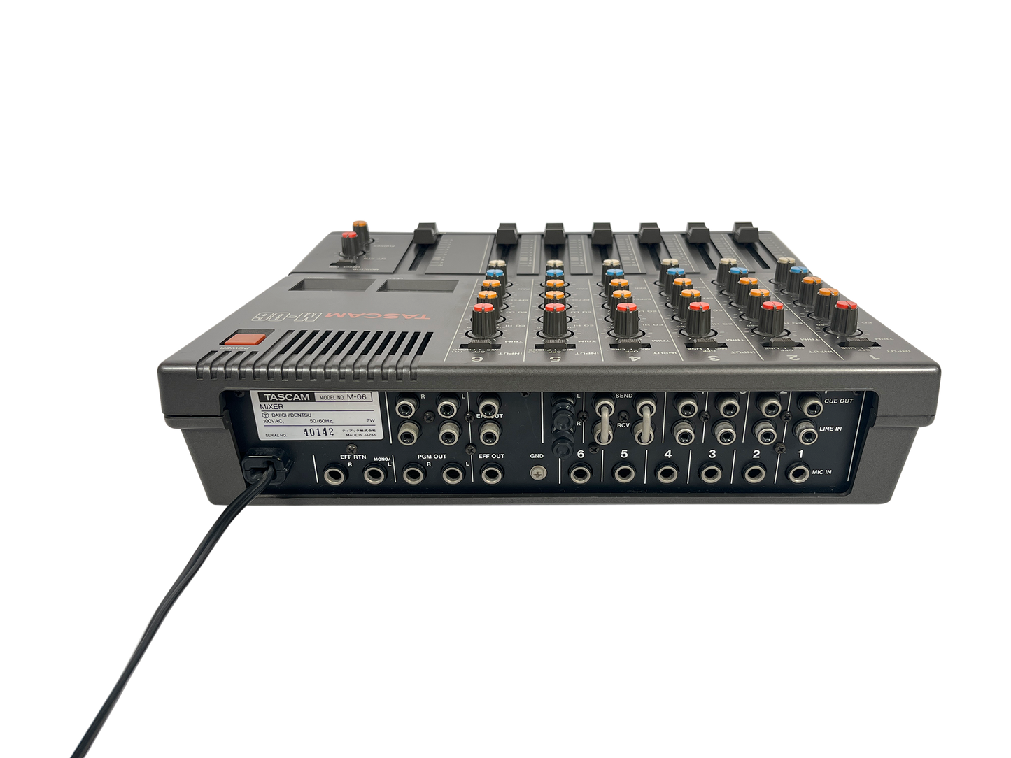 Tascam M-06 Compact Mixer