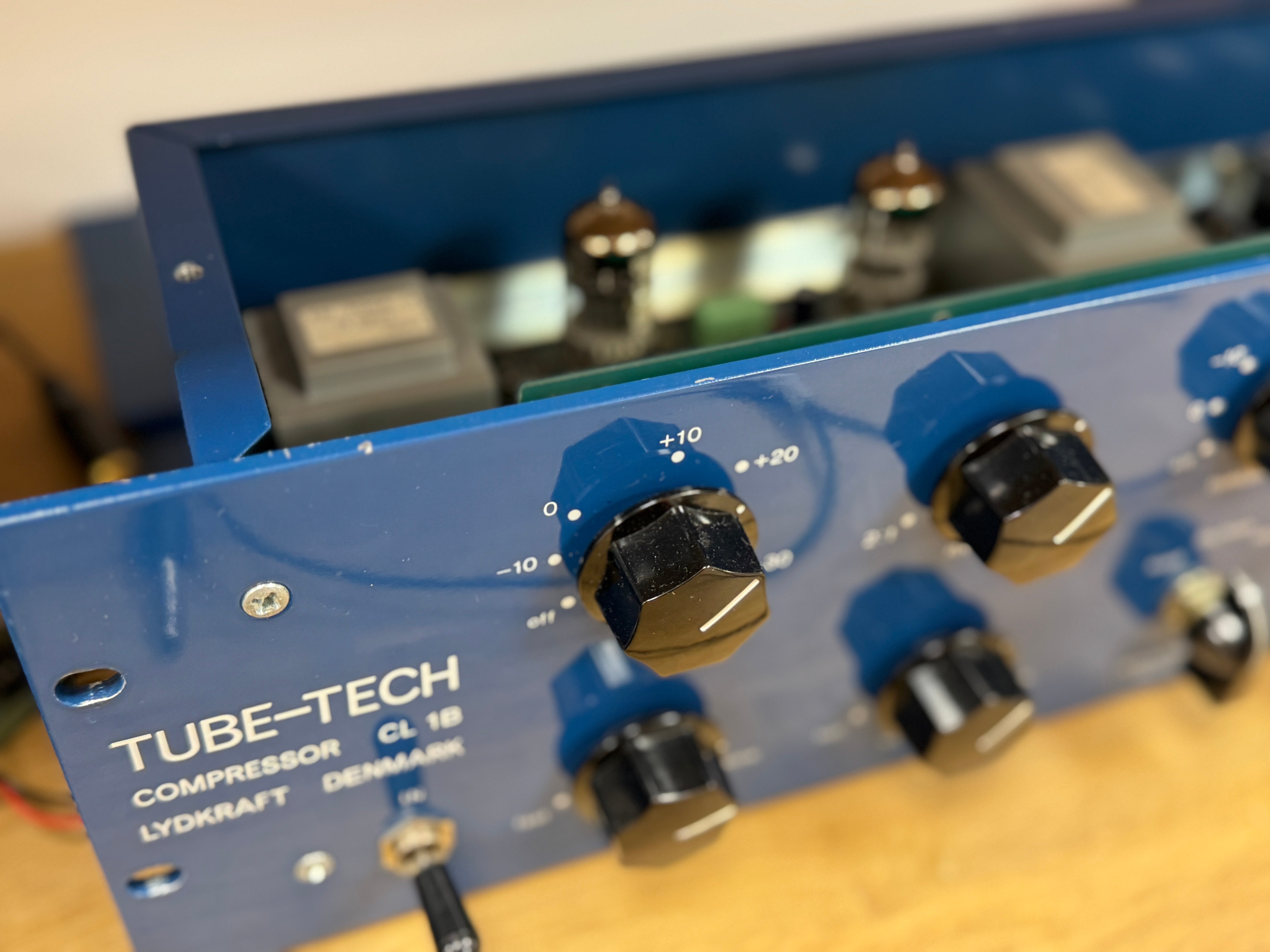 Tube-Tech CL-1B Compressor (Vintage Lydkraft) - SN 1318