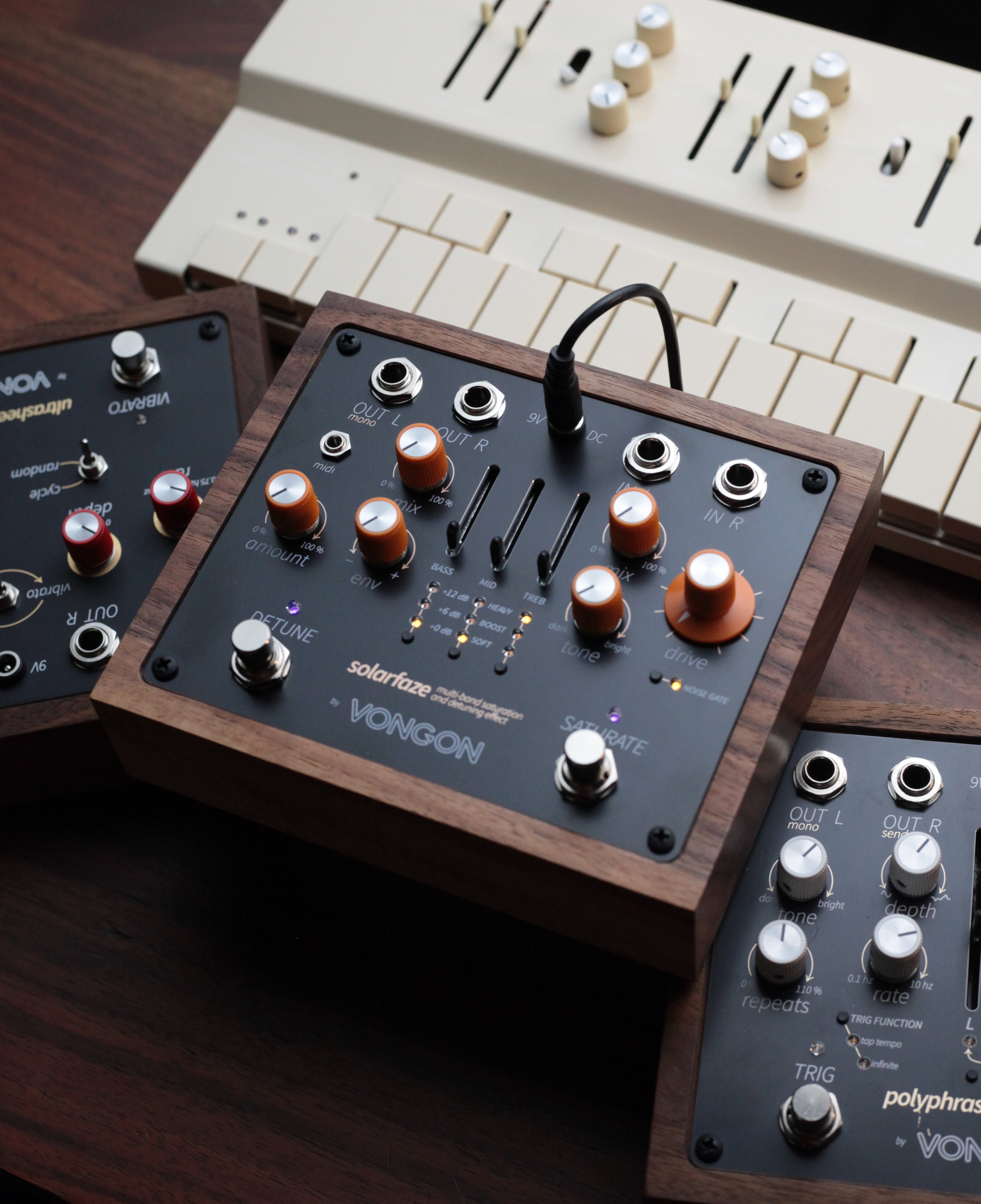 vongon pedals Vongon Polyphrase FOR SALE – Soundgas