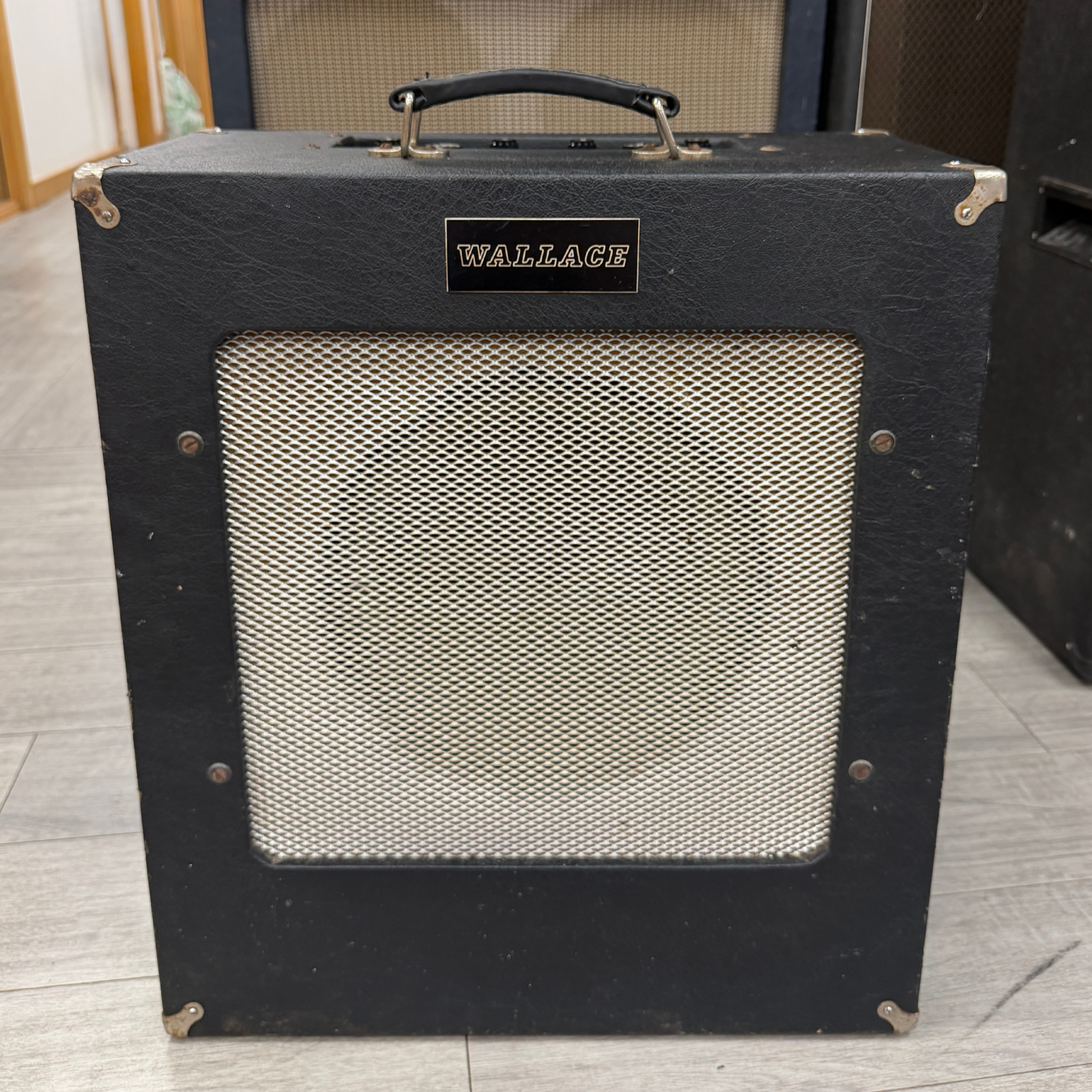 Wallace Combo Amp