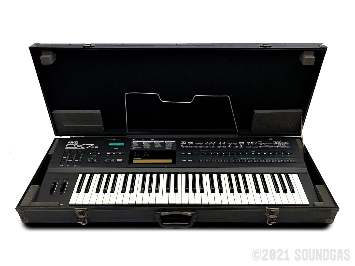 Yamaha DX7 IID