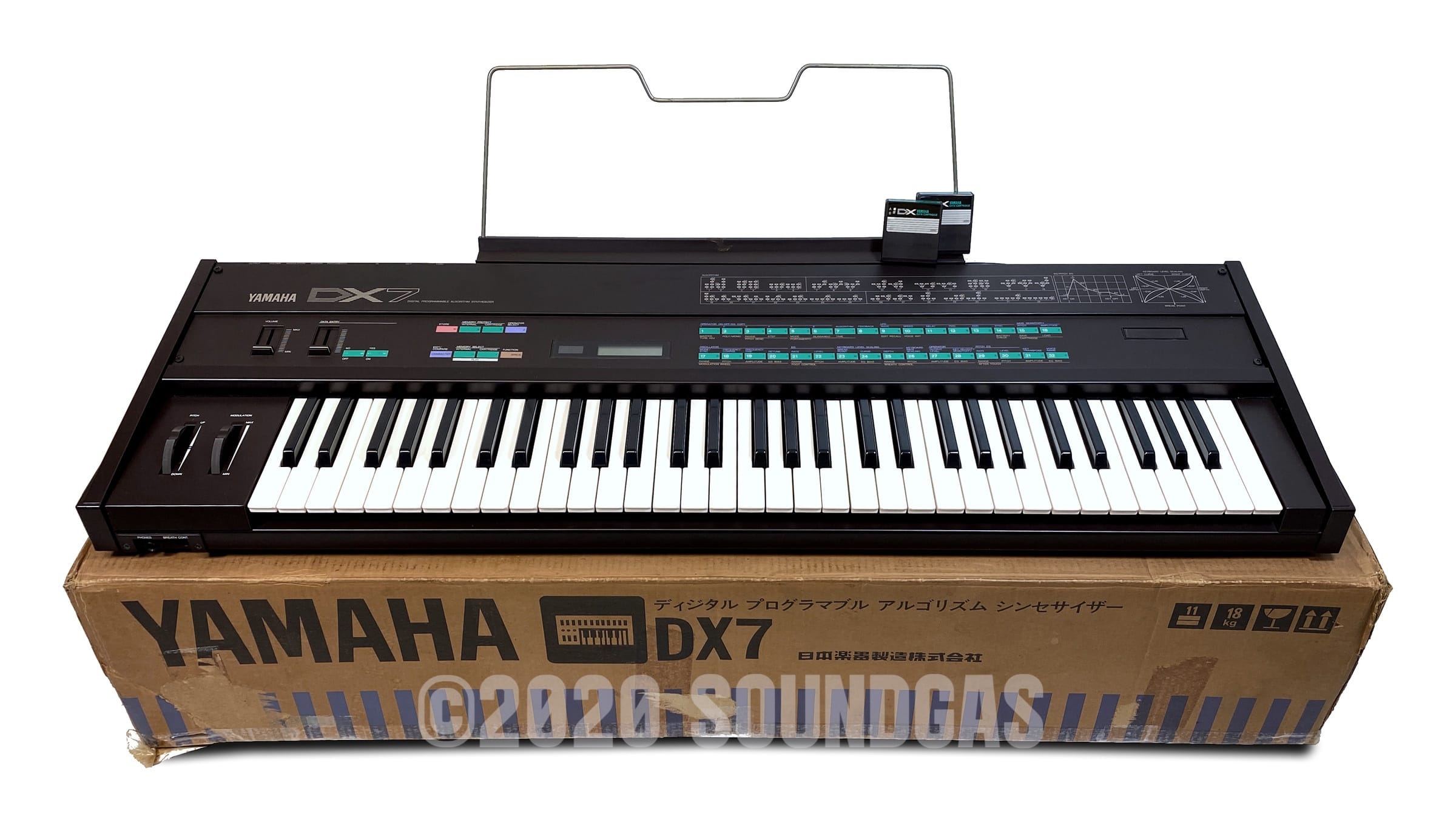 Yamaha DX-7 - Mint + Accessories FOR SALE – Soundgas