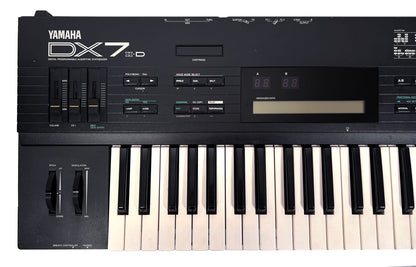 Yamaha DX7IID / DX-7