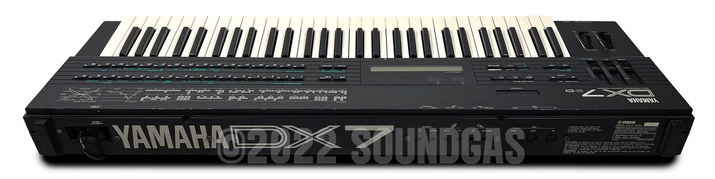 Yamaha DX7IID / DX-7