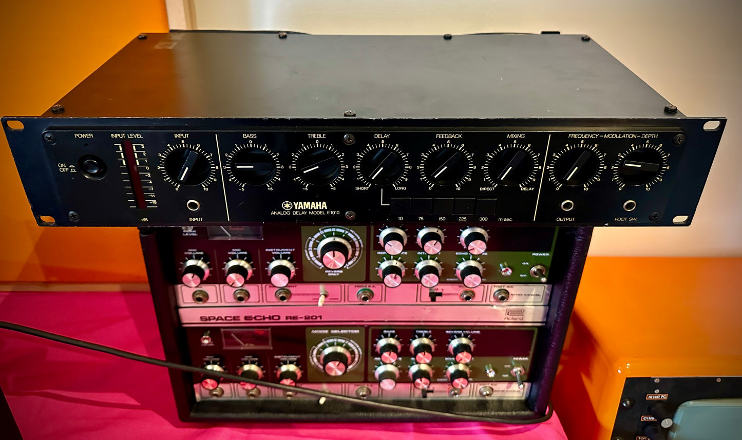 Yamaha E1010 Analogue Delay (MN3005)