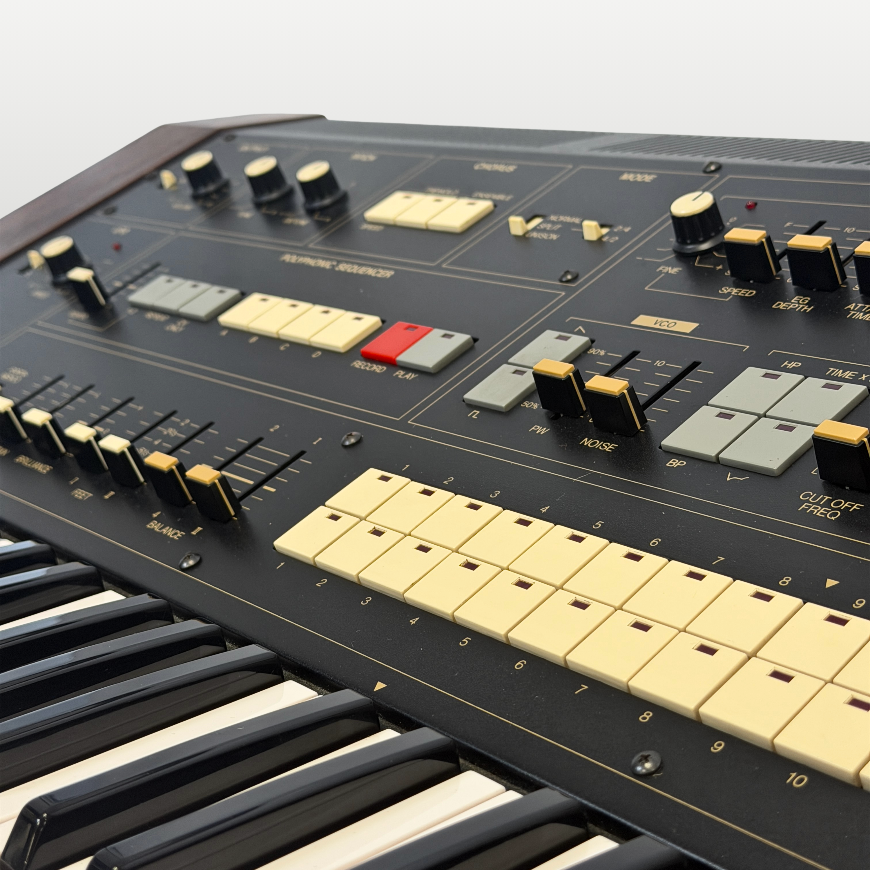 Yamaha CS70M 1402 7