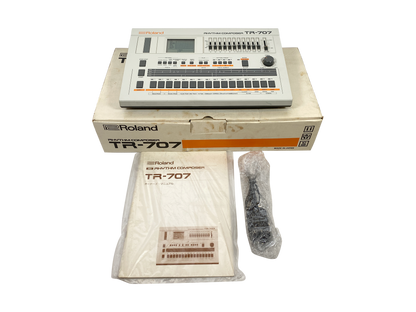 Roland TR-707 Expanded (727 808 909 + 4 Soundgas Banks) - Near Mint, Boxed