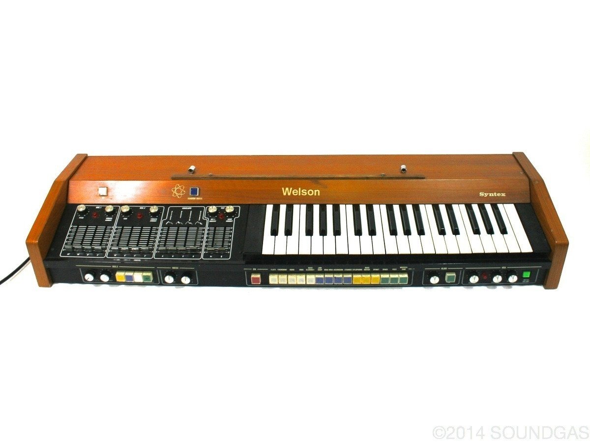 Welson syntex vintage analogue synthesiser (Cover)