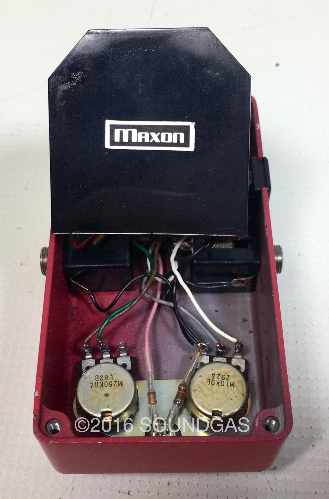 Maxon Compressor CP-101 vintage, made-in-Japan guitar pedal FOR SALE