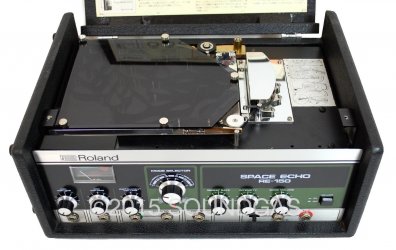 Roland RE-150 Space Echo (Top Front Open)