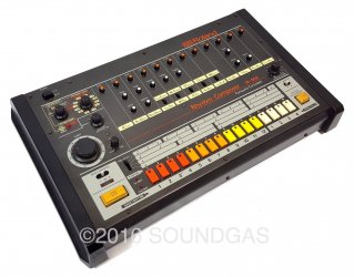 ROLAND TR-808 with MIDI Kit