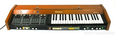 Welson syntex vintage analogue synthesiser (Pinterest)