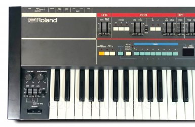 Roland Juno-106