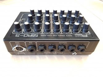 AVP Synth MAD-5 Midi Analog Drum Synthesizer