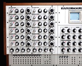 Analogue Solutions Colossus
