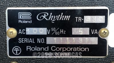 Roland Rhythm 330 / TR-330