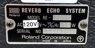 Roland RE-201 Space Echo –  Near Mint