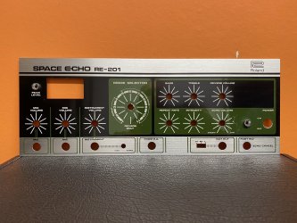 Roland RE-201 SPACE ECHO Front panel 1
