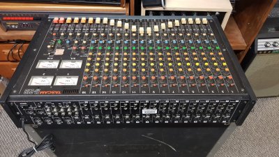 Tascam M-216 + Direct Out Mod