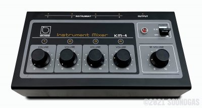 Boss Micro Mixer KM-4