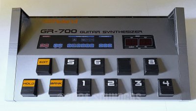Roland GR-707 & GR-700