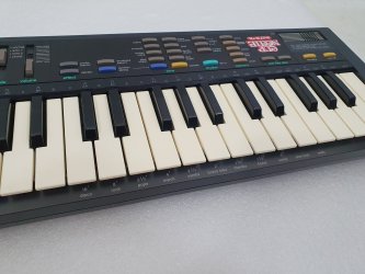 Nissin Cup Noodle C-16 Digital Synthesizer (Casio SK-1 Keytar)