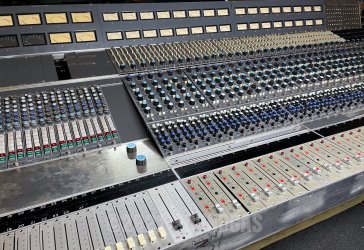 CBS Sony Neve (8078) 40-Channel Console