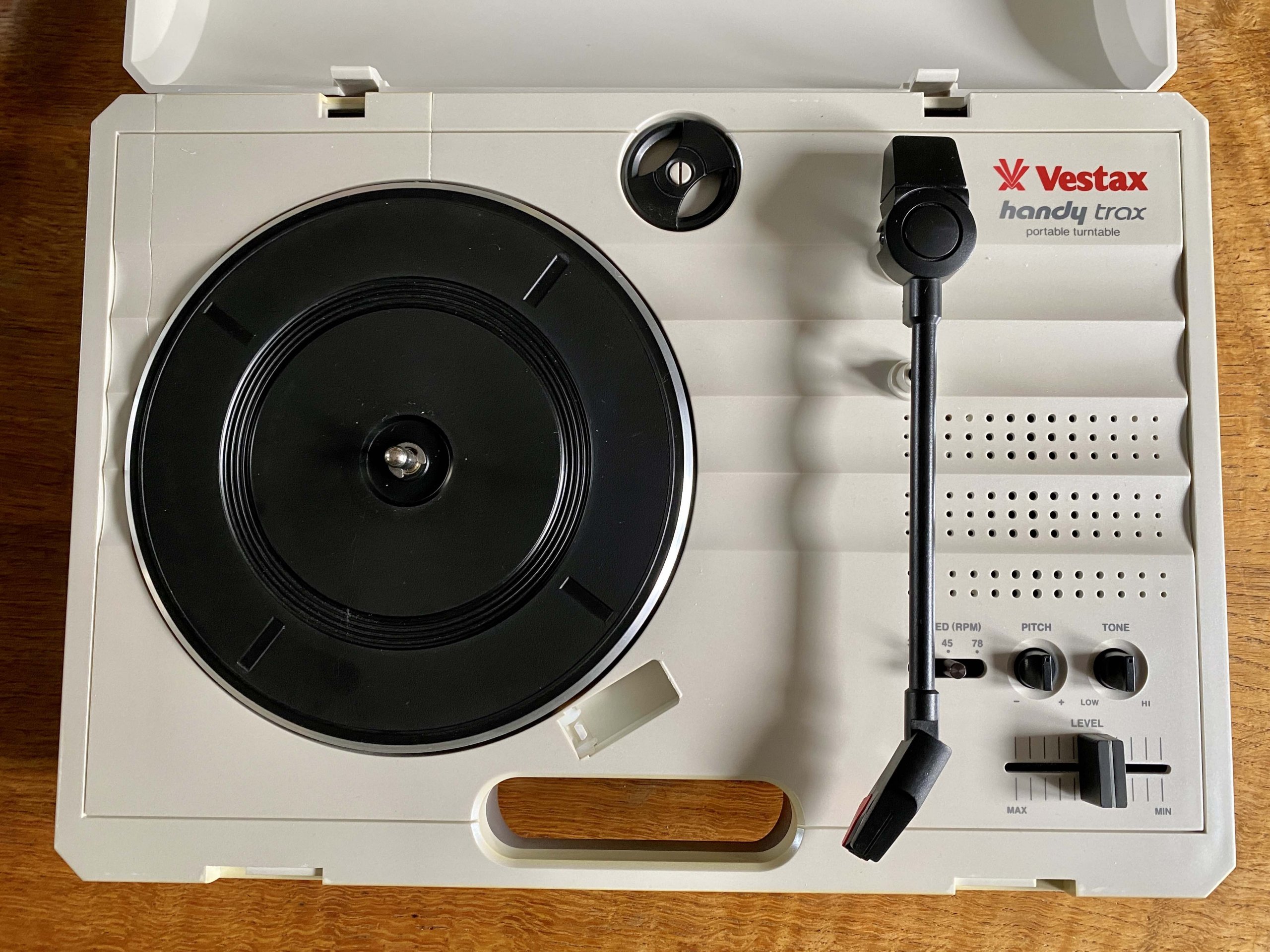 Vestax Handy Trax Portable Vinyl Turntable FOR SALE - Soundgas