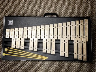Toy Store: Suzuki SG-3200 Glockenspiel (Xylophone)