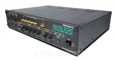 Roland RDE-1800 Digital Echo + Spring Reverb