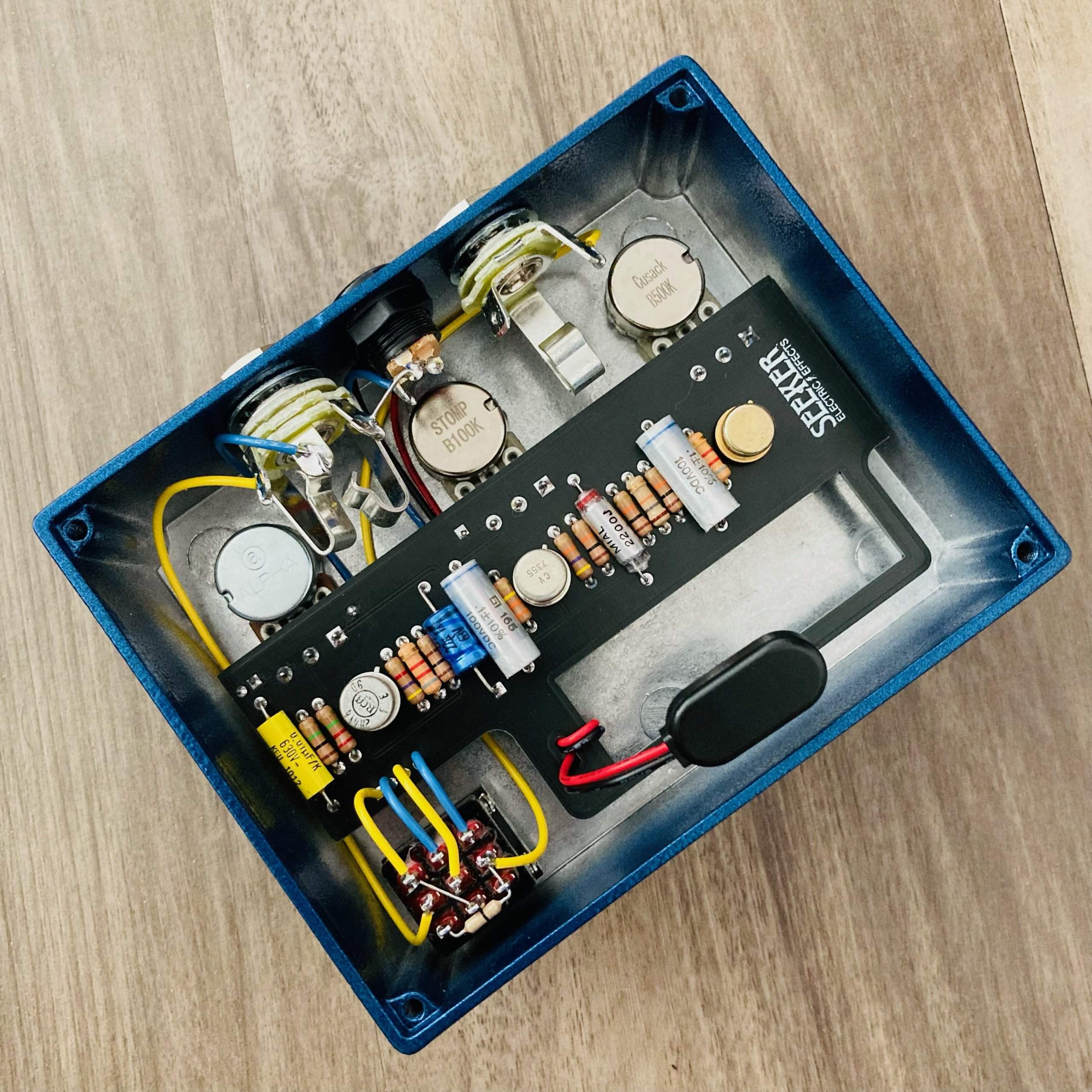 Seeker Descry - One-off Transistor Upgrade FOR SALE - Soundgas