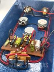 R2R Electric Aged Supa MKII Fuzz 1962 Norelco