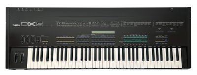 Yamaha-DX5-Synthesizer-SN1428-Cased-2