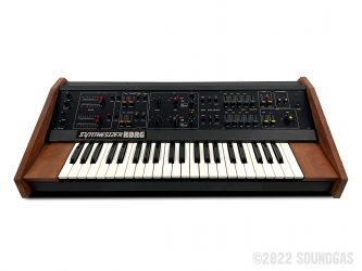 Korg-800DV-Maxi-Korg-Synthesizer-SN5049-Cover-2-1