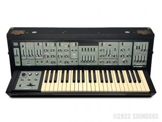 Roland SH-5 Synthesizer