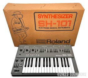Roland SH-101 – Mint, Boxed