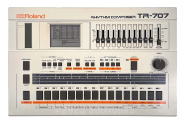 Roland TR-707 Expanded (727 808 909 + 4 Custom Banks)